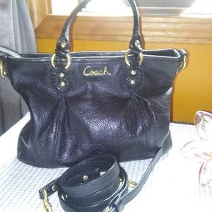 Mini Cross body COACH  Mini Tote -black